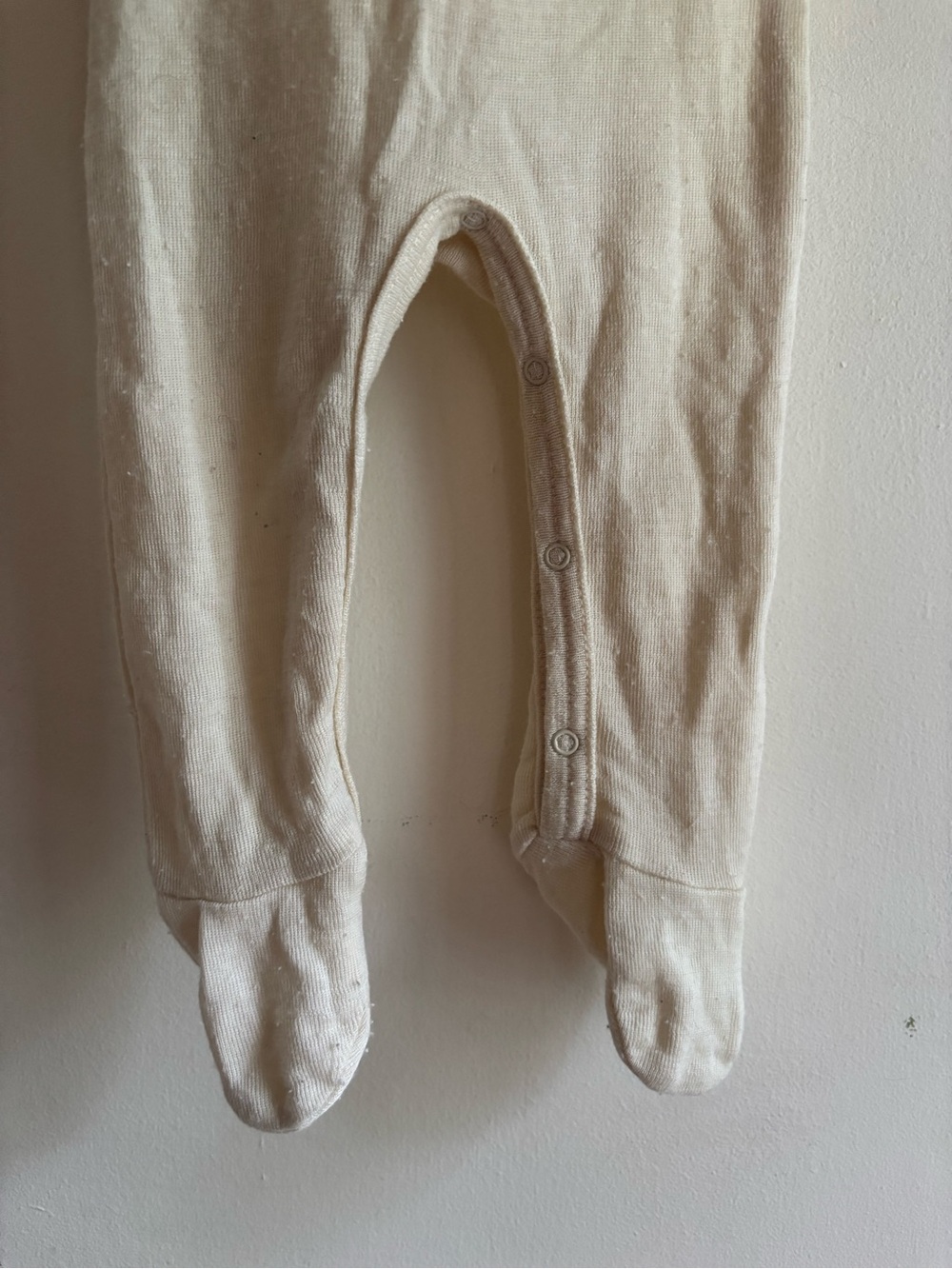 Engel wool/silk footed bodysuit organic 62/68 (3-6 mos) - Picture 4 of 7